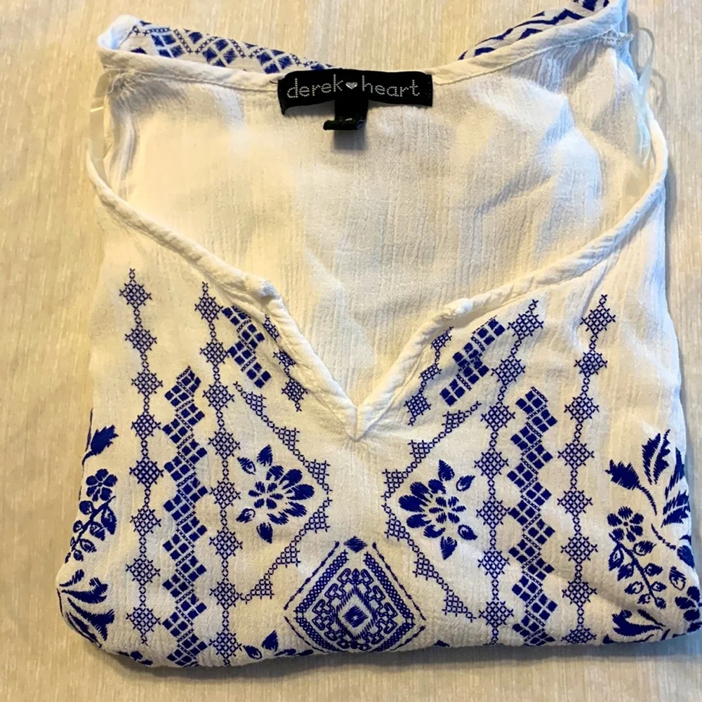 Azule cute summer top, size S, like-new condition - Picture 6 of 6